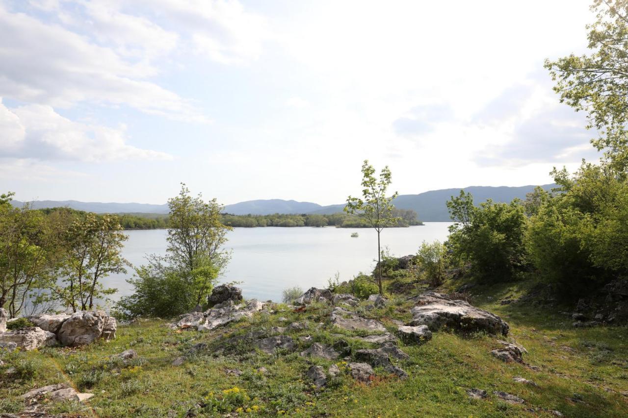 Lake House 'Vilin Konak' Nikšić Zewnętrze zdjęcie