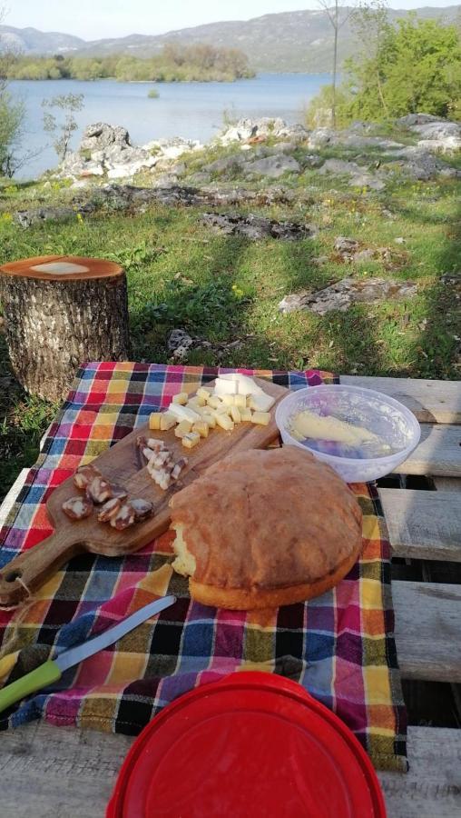 Lake House 'Vilin Konak' Nikšić Zewnętrze zdjęcie